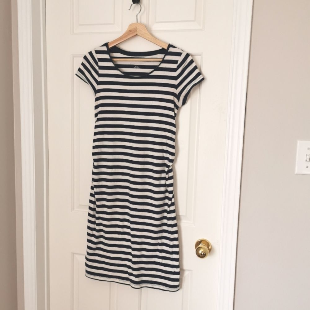 2/$30 Liz lange maternity striped dress size xs